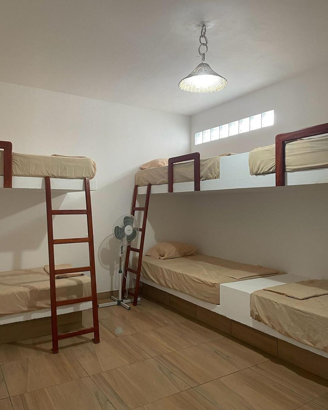 Olas Inn Asia Ngoại thất bức ảnh