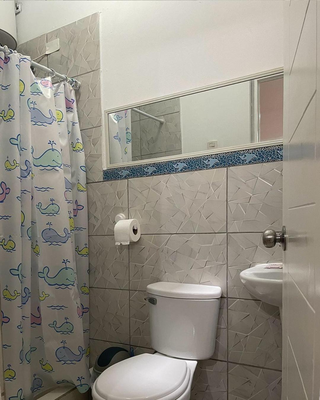 Olas Inn Asia Ngoại thất bức ảnh