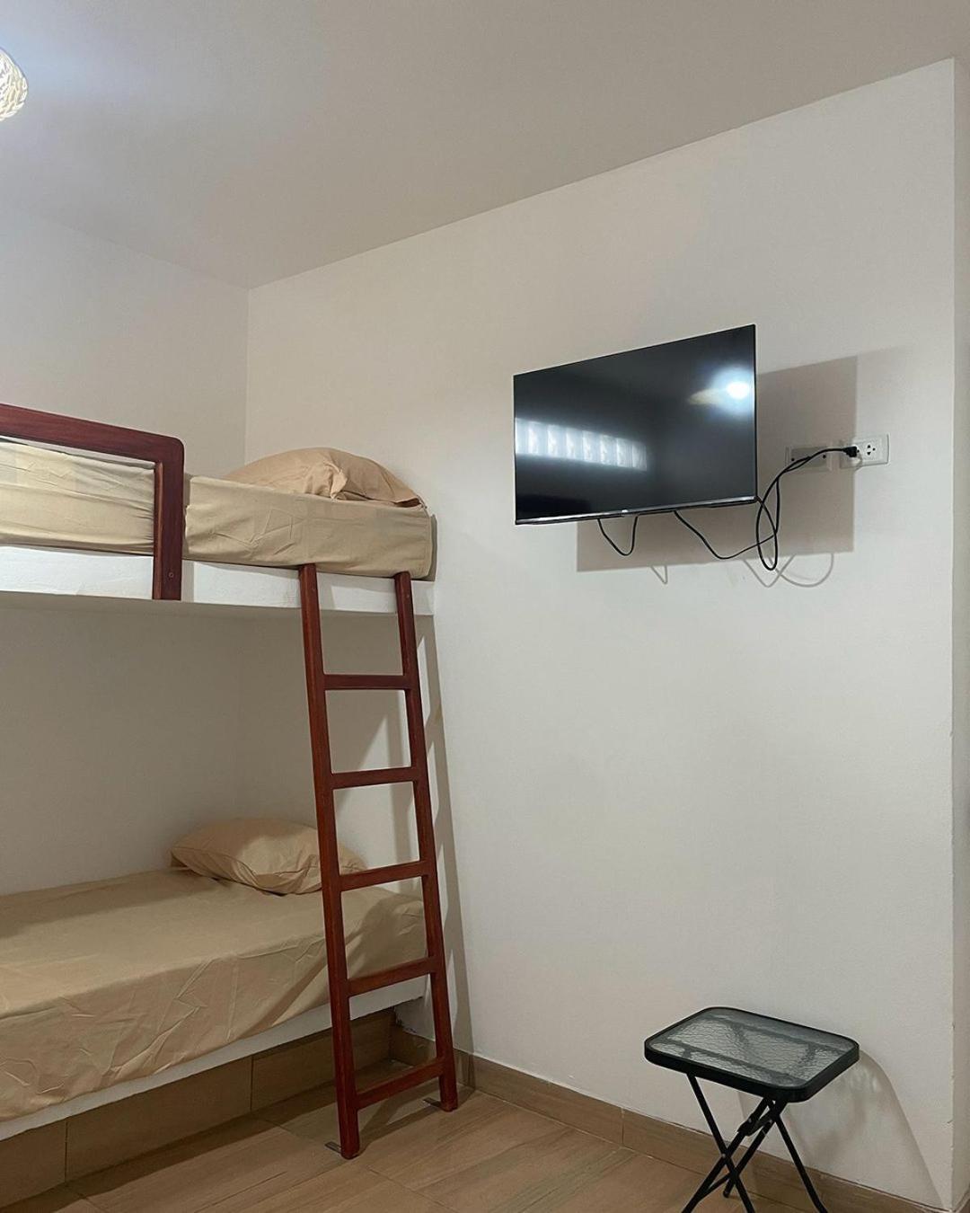 Olas Inn Asia Ngoại thất bức ảnh